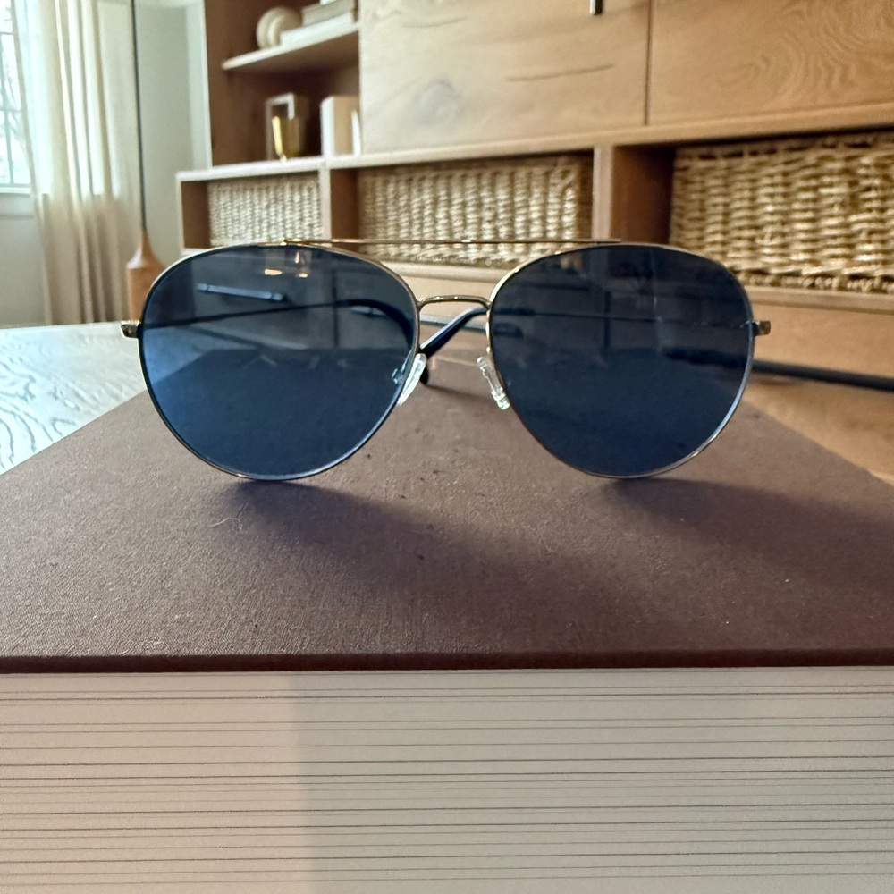 Oliver Peoples Blue/Gray Gold Frame Aviator Sunglasses